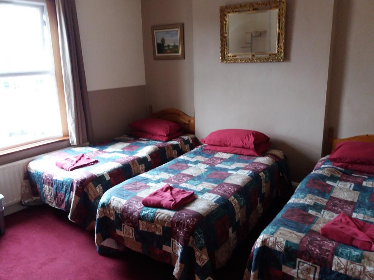 The Crouch Oak Bed & Breakfast Addlestone Ngoại thất bức ảnh